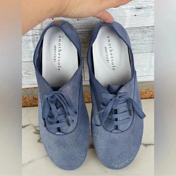 Another sole blue metallic oxfords size 37/7 - Picture 3 of 11